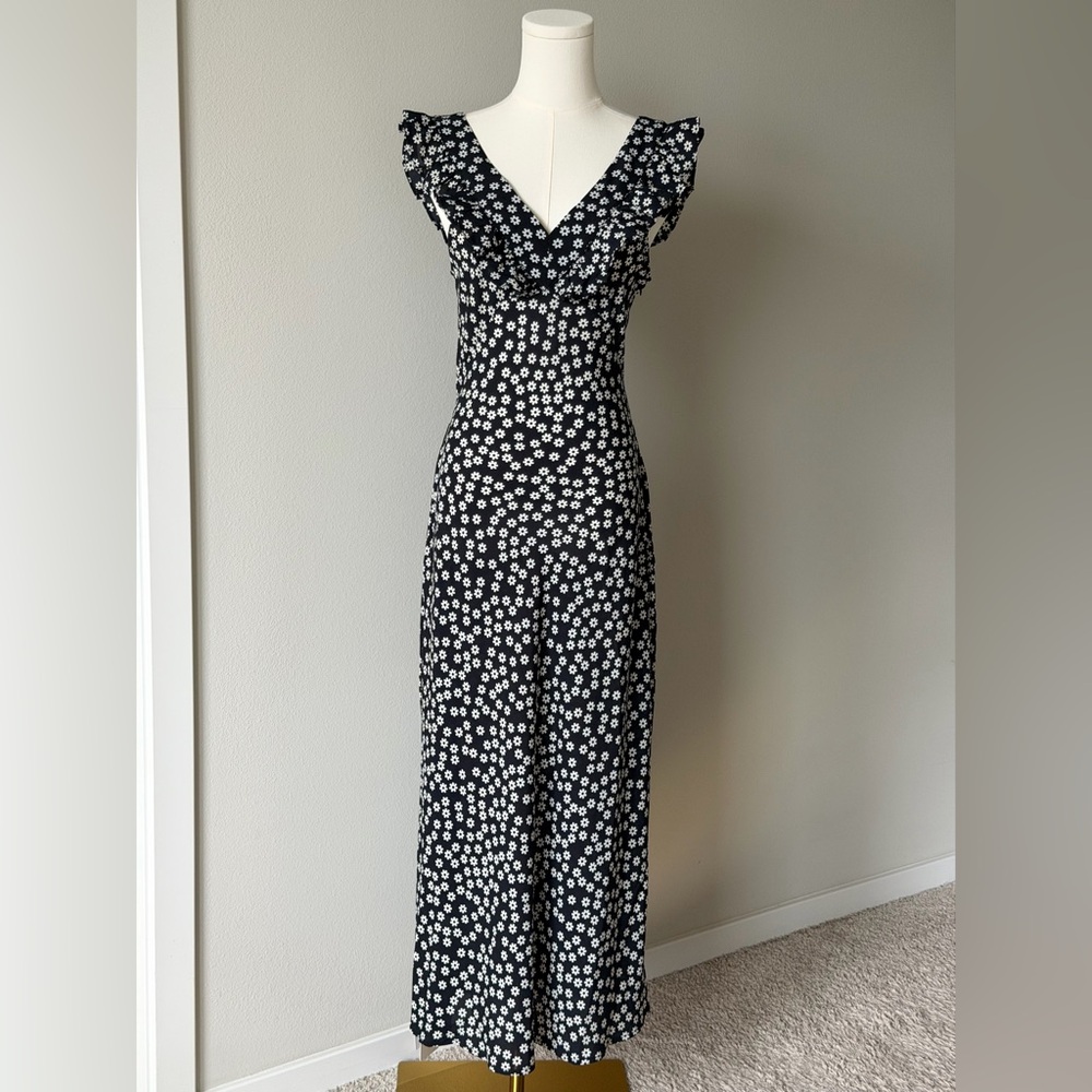Commense Black and White Floral/Daisy Ruffle Zip-Back Closure Maxi Dress-L(M/L)